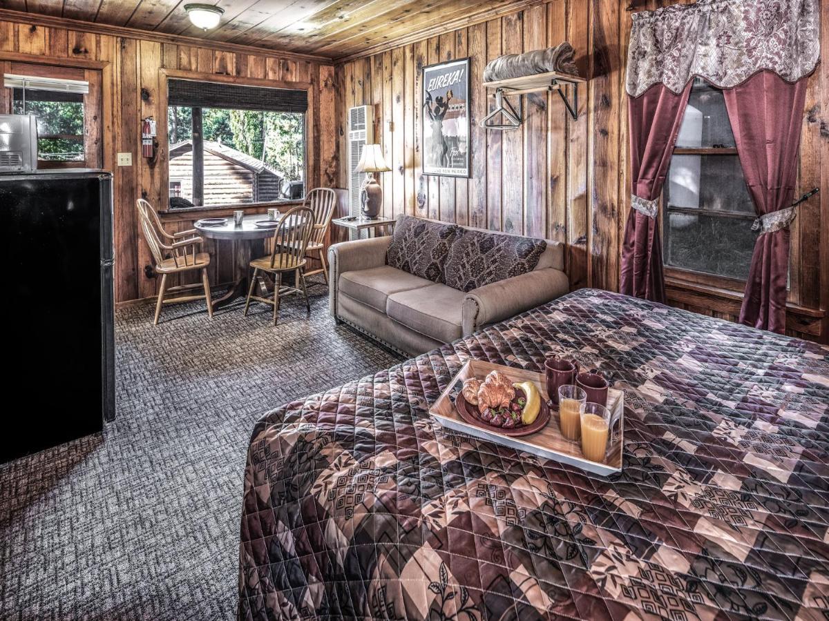 Apache Village 6, King Studio With Sleeper Sofa, Sleeps 3 Ruidoso Zewnętrze zdjęcie