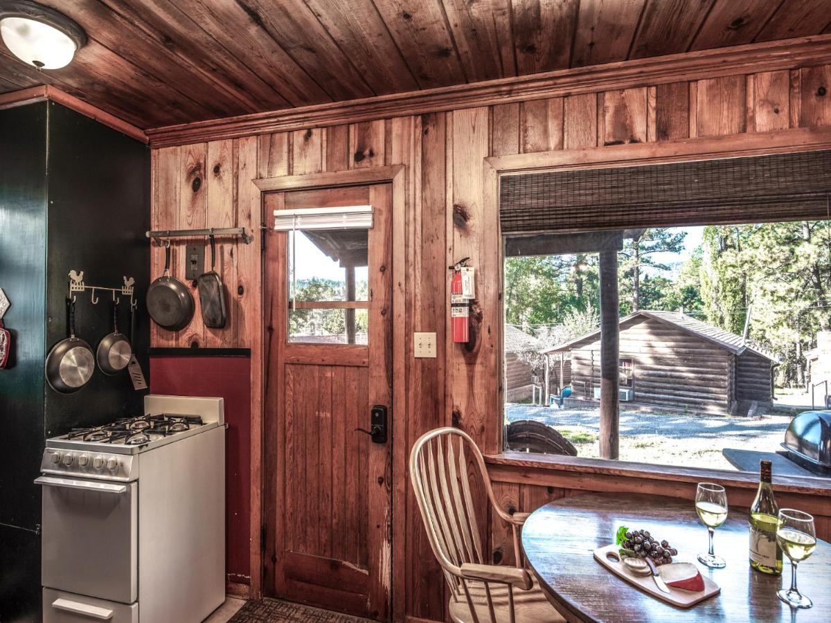 Apache Village 6, King Studio With Sleeper Sofa, Sleeps 3 Ruidoso Zewnętrze zdjęcie