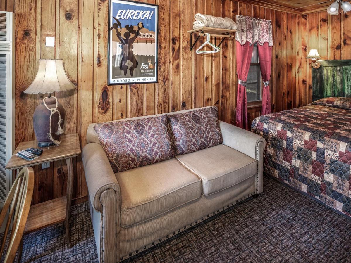 Apache Village 6, King Studio With Sleeper Sofa, Sleeps 3 Ruidoso Zewnętrze zdjęcie