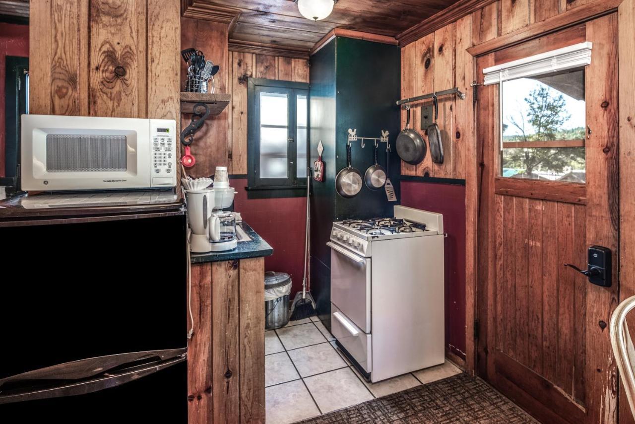 Apache Village 6, King Studio With Sleeper Sofa, Sleeps 3 Ruidoso Zewnętrze zdjęcie